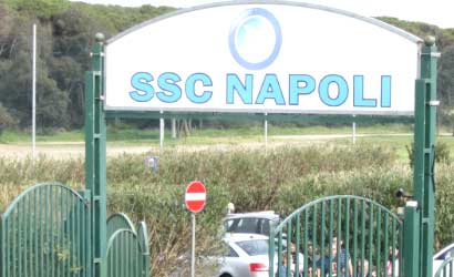 FOTO – Napoli, visita a sorpresa: guardate chi si è presentato a Castel Volturno!