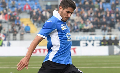 Napoli, su Faraoni c’è anche la Roma. Contratto in scadenza nel 2022: il Verona fissa il prezzo