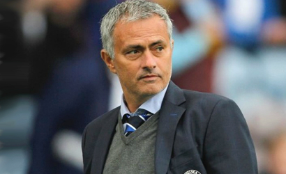 VIDEO – Tottenham, follia Dier: sale sugli spalti a picchiare un tifoso! Mourinho: “Avrei fatto lo stesso”