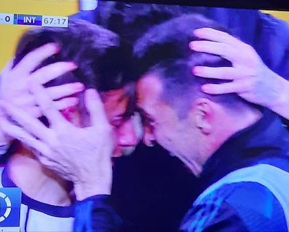 Cobolli Gigli: «Ho sgridato Buffon per aver abbracciato Dybala, dovremo limitare le reazioni emotive» 