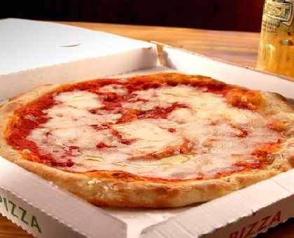 Da lunedì via libera al delivery del cibo in Campania