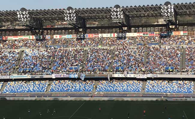 Dybala positivo? Il mistero continua. I napoletani si fanno riconoscere: messaggi bellissimi!