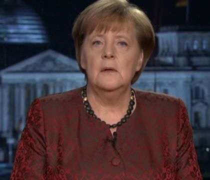 La Germania riapre, e i tassi di contagio e di mortalità risalgono