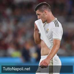 Accostato al Napoli, anche il Milan pensa a Jovic. Ma la priorità è un’altra