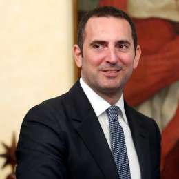 Ministro Spadafora: “Serve accordo per protocollo, altrimenti il governo annuncerà la fine del campionato!”