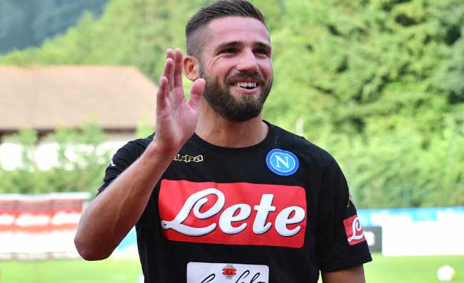 Pavoletti: “Napoli, ho un rimpianto. Sono amico di Mertens. Che divertimento a Dimaro!”