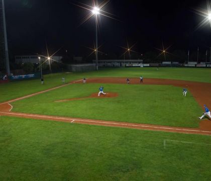 A Codogno riapre il baseball ma i giocatori hanno paura: «Non vogliamo ammalarci»