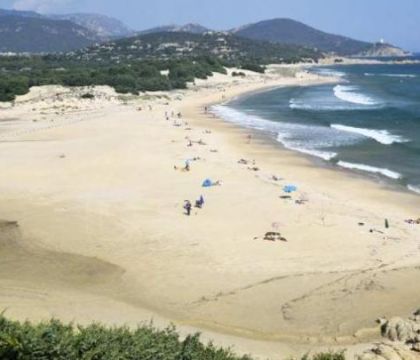 Campania, riaprono spiagge e stabilimenti balneari