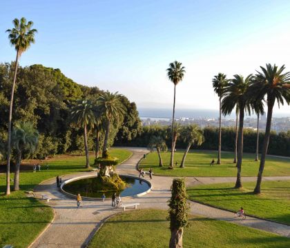 Capodimonte riapre con i vigilantes: vietati giochi di squadra (anche calcio) e picnic