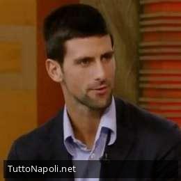 Coronavirus, Djokovic si allena su un campo in Spagna: attività vietata, rischia una sanzione