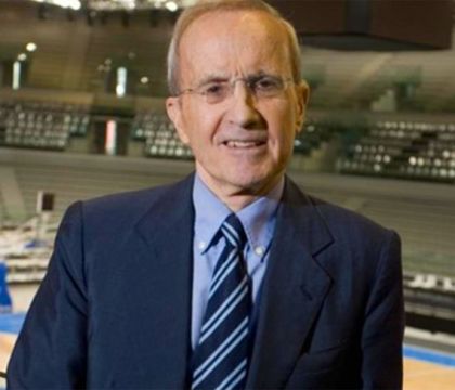 Dan Peterson: «Che atmosfera c’era al Palasport di Napoli, mi dispiace che non sia più in A1»