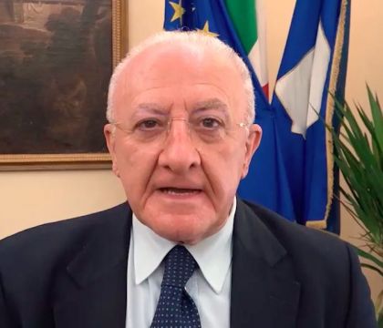 Gli auguri di De Luca a De Laurentiis: «Sei un uomo libero, certo mi sei costato»