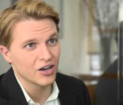 Il New York Times demolisce le inchieste di Ronan Farrow, il reporter del #MeToo