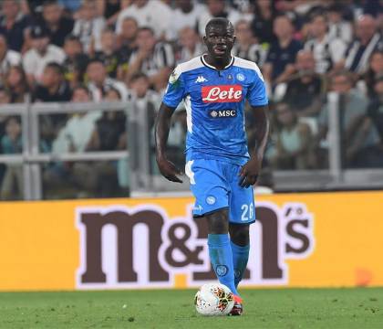 Le Parisien: Niente Psg per Koulibaly, andrà al Manchester United