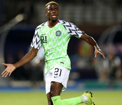 Osimehn-Napoli, trattativa difficile, ci sono già offerte di Tottenham e Liverpool
