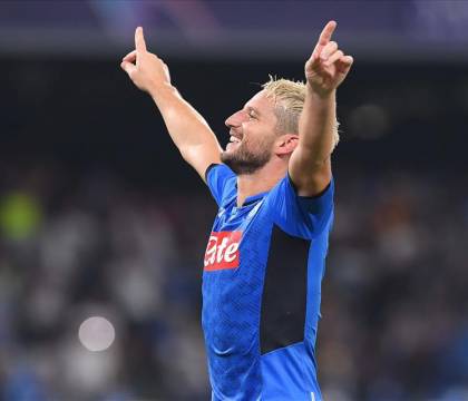 Rinnovo Mertens, De Laurentiis inserisce 500mila euro per la qualificazione Champions