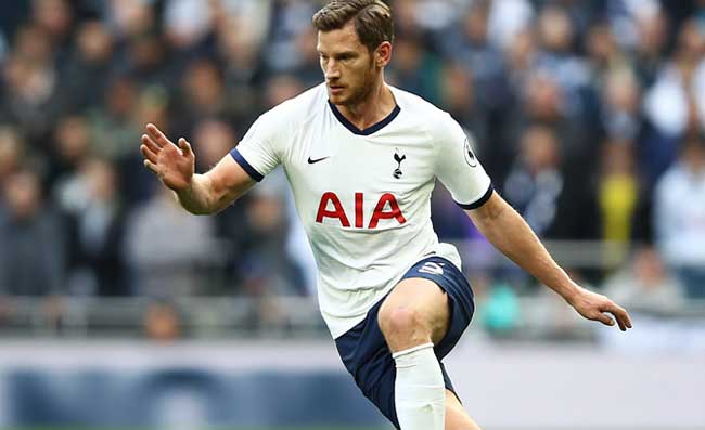 TUTTOSPORT – Koulibaly addio, Giuntoli in contatto con Vertonghen! Ecco la proposta contrattuale
