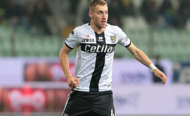 Kulusevski torna alla Juventus senza giocare? Non c’è l’accordo col Parma, il piano di Paratici
