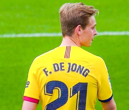 Barcellona: De Jong infortunato al soleo della gamba destra