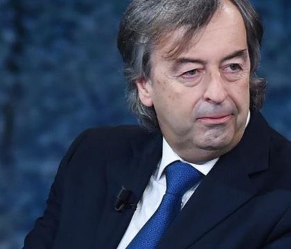 Burioni sulle consulenze d’oro: «Se la Ferrari mi chiede aiuto, dovrei dire no? Un professionista va pagato» 