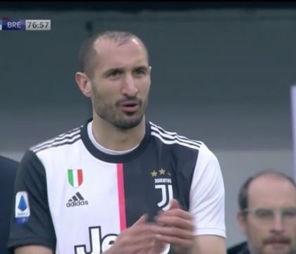 Chiellini: “Un altro anno gioco, poi vediamo come reggono le gambe”