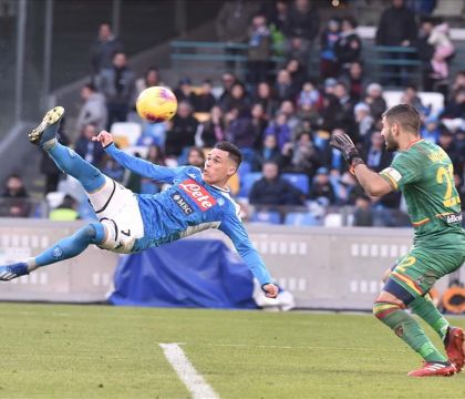 CorSport: la proposta di rinnovo di De Laurentiis lusinga Callejon (che potrebbe restare)