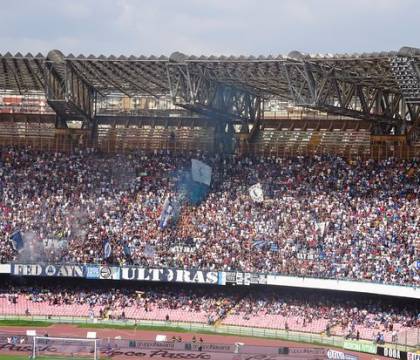 Curva B, nessuna protesta: “Giocano per il dio denaro ma non faremo assembramenti”