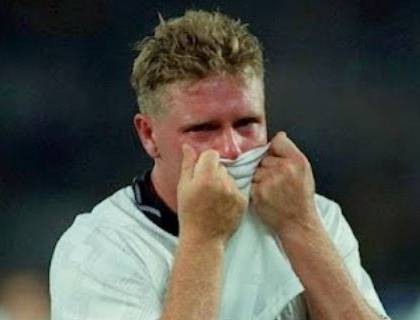 Gascoigne: “A Italia 90 giocai a tennis all’una di notte prima della semifinale. Robson era furioso”