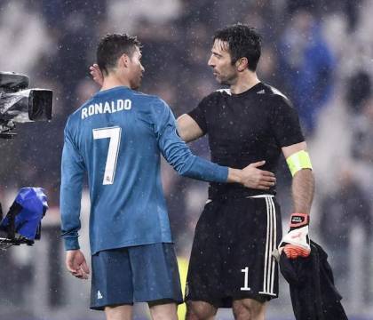 Gazzetta: faccia a faccia tra Buffon e Ronaldo nello spogliatoio