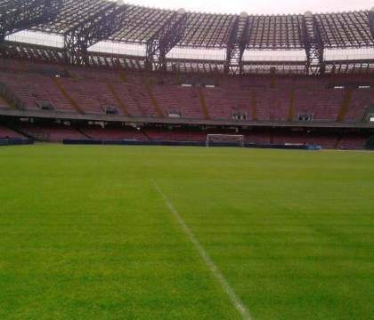 Il prato del San Paolo torna verde, completato con successo il restyling del manto erboso