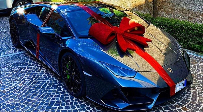 Insigne, regalo speciale per il compleanno: una Lamborghini Huracan EVO