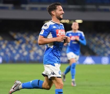 La BBC: Mertens aveva accettato il Chelsea, ma se sei un dio a Napoli come fai ad andartene?