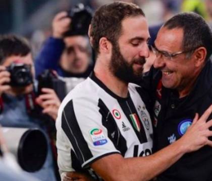 La Juve “rilancia” sui social Higuain l’anti-Napoli: “L’ultima volta fece doppietta”
