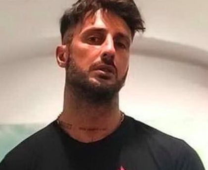 L’avvocato di Corona a Libero: “Fabrizio è cambiato ma nessuno ci crede”