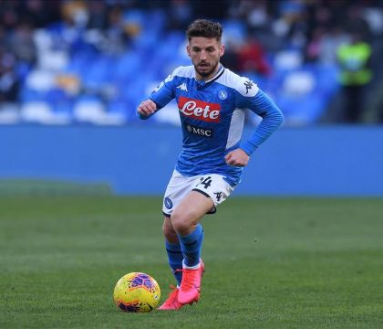 Mertens festeggia il record con una giornata in barca