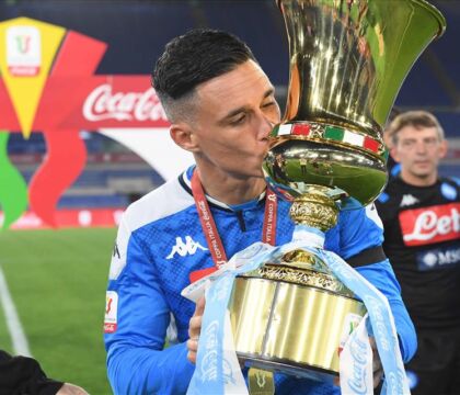 Pioggia di 5 per il flop Callejon. Ha tendenze masochistiche, sempre off e mai on