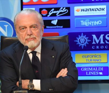 Repubblica: De Laurentiis a cena con la squadra in ritiro