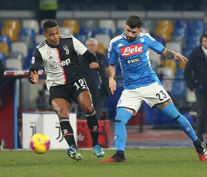 Tegola in casa Juve, lesionati sia Alex Sandro che Khedira