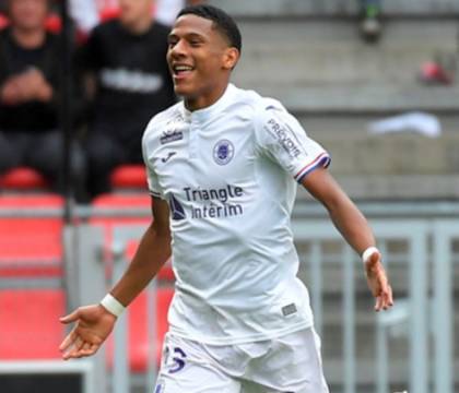 Tuttosport: Il Napoli prepara un’offerta di 12 milioni per Todibo