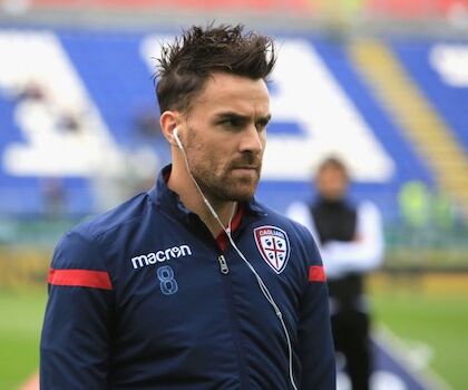 Verona-Cagliari 2-1: l’ottusità calcistica di Cigarini è una garanzia. Amrabat è una fuoriserie