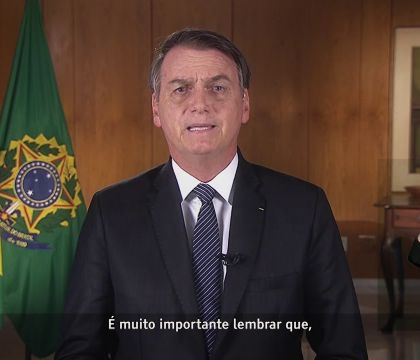 Brasile, il presidente Bolsonaro positivo al Covid