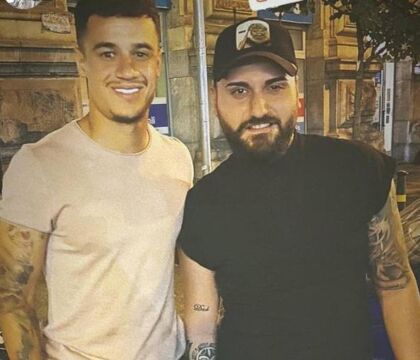 Coutinho in vacanza a Napoli: cena al ristorante giapponese e gita nel golfo