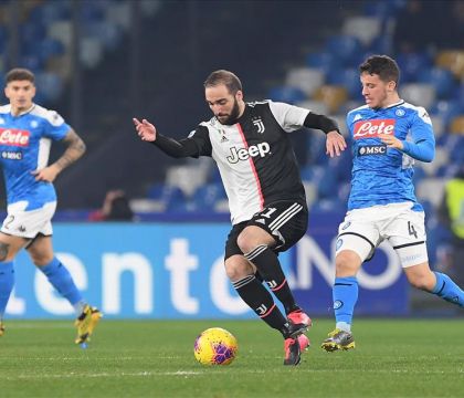 Gazzetta: Chiesa-Juve, affare possibile con Higuain come contropartita