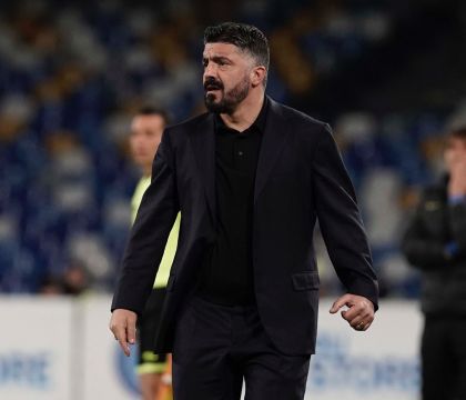 Il Giornale: Napoli-Milan è la sfida degli “scusate il ritardo”