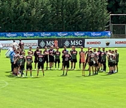 Ritiro Napoli, a Castel di Sangro amichevoli anche in notturna