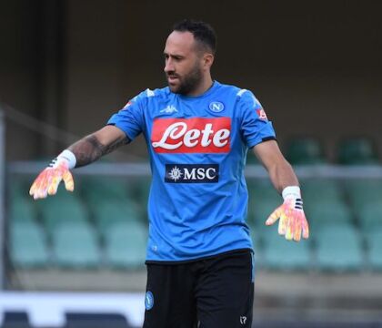 Sky: Napoli-Milan, ballottaggio Callejon-Politano, in dubbio Ospina