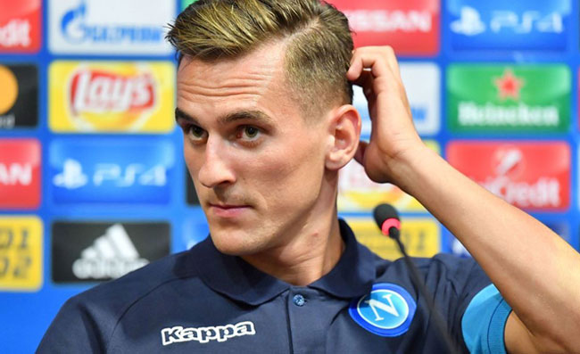 KISS KISS – La Roma ha chiesto visite approfondite a Milik, se ci sarà l’ok: Dzeko in giornata alla Juve