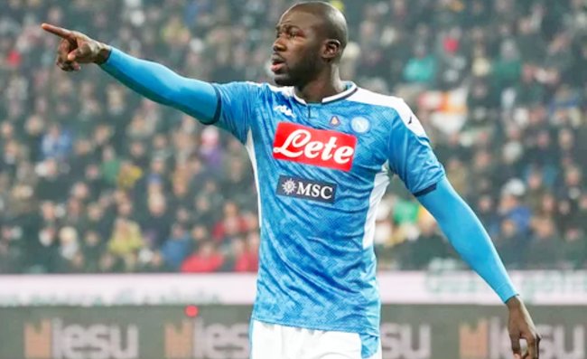 SKY – Il Napoli aspetta l’addio di Koulibaly, poi darà l’assalto a tre calciatori: uno è già bloccato!