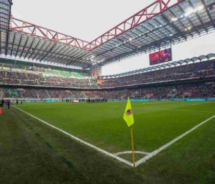 Gazzetta: il coprifuoco alle 23 vale per tutti tranne che per i tifosi allo stadio