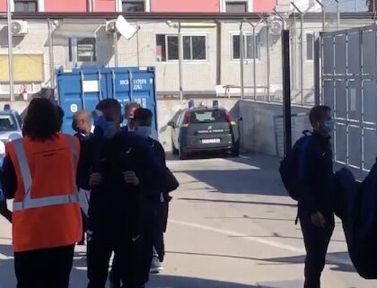 La squadra Az Alkmaar è atterrata a Napoli